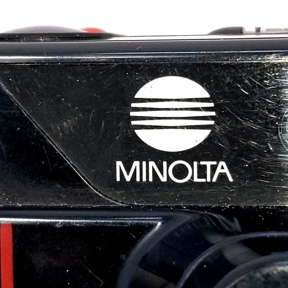 VTG 1987 Minolta Freedom Dual 35mm Film Camera AF Point & Shoot Black AF-DL Rare